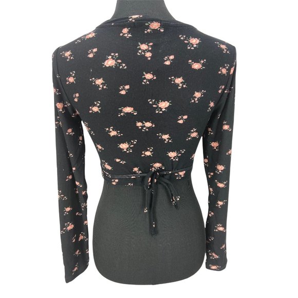 Derek Heart Black Pink Rose Long‎ Sleeve Fitted Crop Top Medium - Picture 3 of 6